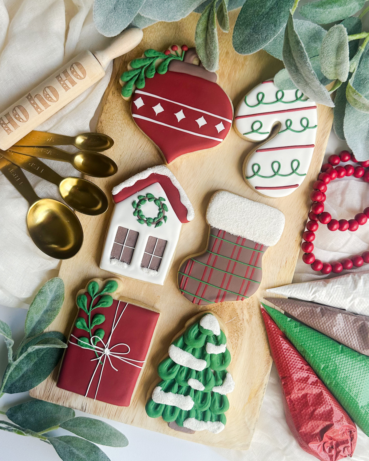 Sold Out! Traditional Christmas Themed Cookie Decorating Workshop